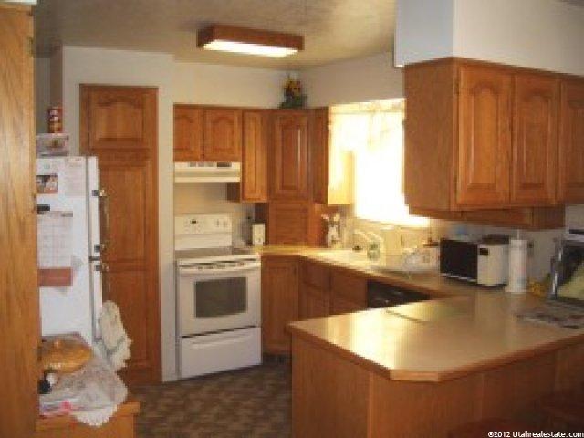 2121 N 1000 W, Clinton, UT 84015 — photo 5