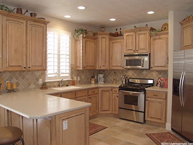 1947 E Bluffside Cir, Sandy, UT 84092 — photo 5