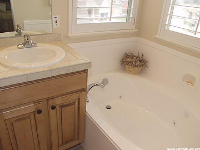 1947 E Bluffside Cir, Sandy, UT 84092 — photo 7