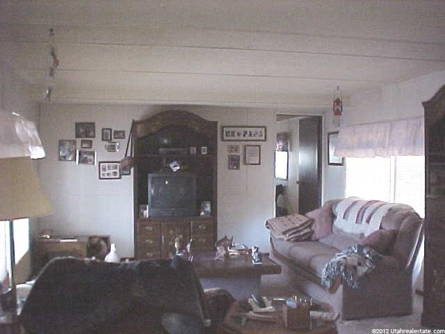 111 N 2000 W, Farr West, UT 84404 — photo 4