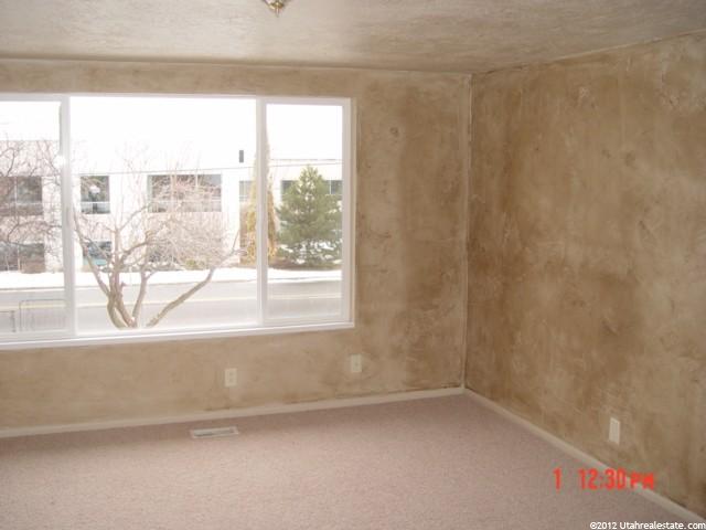 659 Delayne Cir, Layton, UT 84041 — photo 2