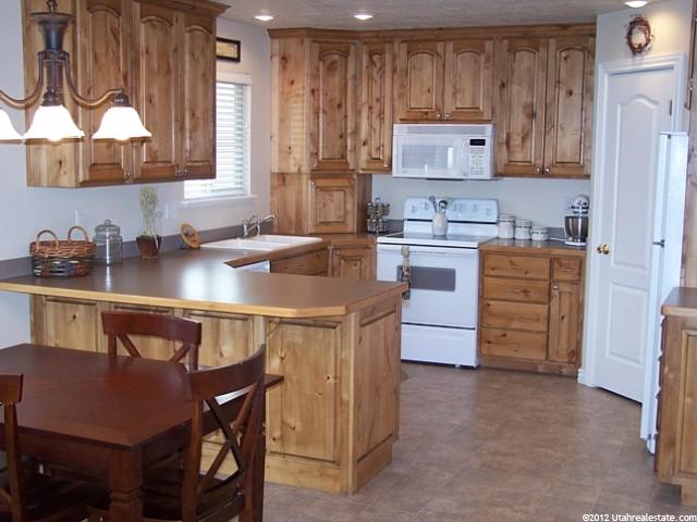 2327 Eldorado Dr, Springville, UT 84663 — photo 2