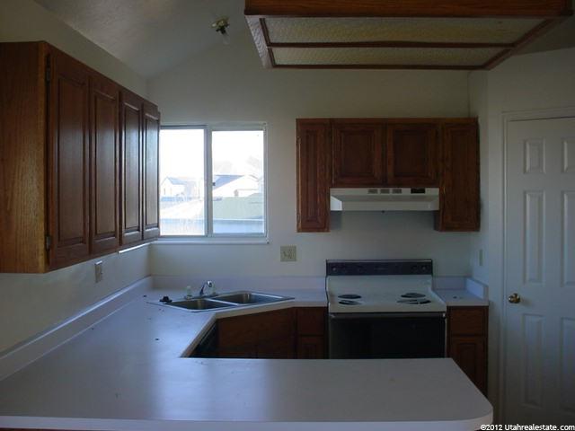 5044 S 4275 W, Roy, UT 84067 — photo 5