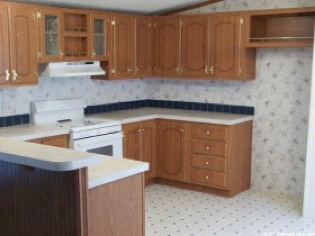 75 W 250 N #71, Clearfield, UT 84015 — photo 2