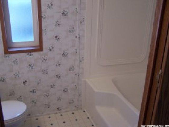 75 W 250 N #71, Clearfield, UT 84015 — photo 5