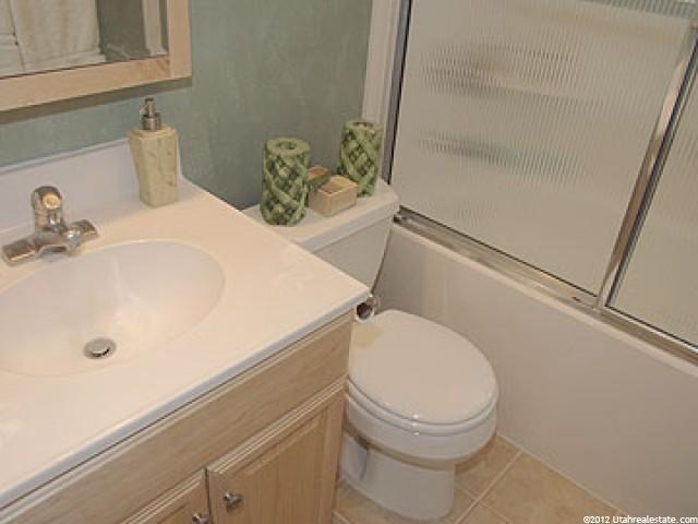 217 E 3100 S, Bountiful, UT 84010 — photo 3