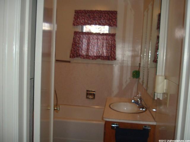 625 S State St, Preston, ID 83263 — photo 7