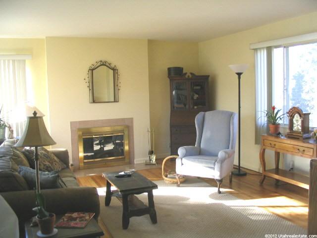 376 W 2900 S, Bountiful, UT 84010 — photo 2