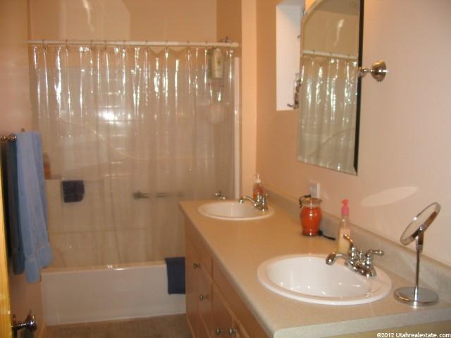 376 W 2900 S, Bountiful, UT 84010 — photo 4
