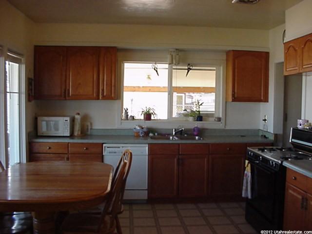 146 E 700 N, Nephi, UT 84648 — photo 4