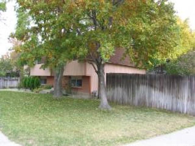 8089 S Boysenberry Dr E, Sandy, UT 84093 — photo 7