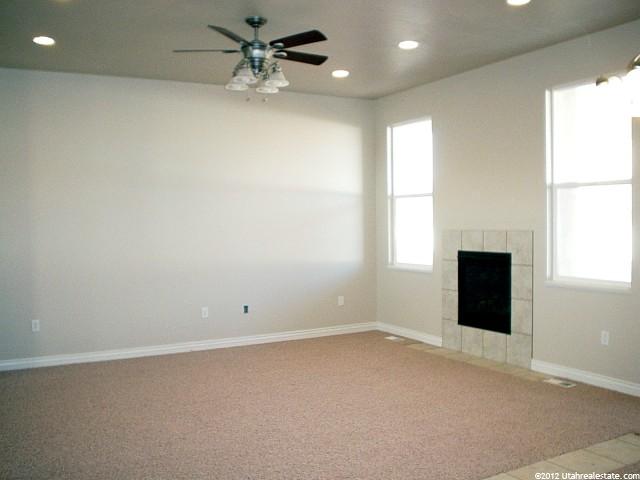 812 W 2075 S, Syracuse, UT 84075 — photo 4