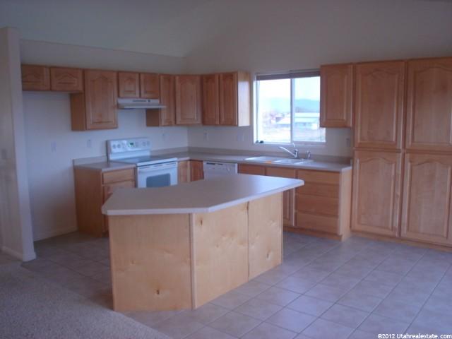 1137 N 2475 W, Layton, UT 84041 — photo 2