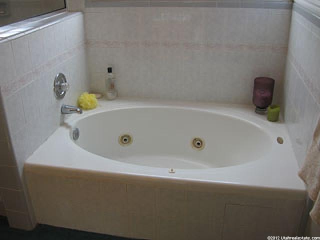 2306 E 3450 N, Layton, UT 84040 — photo 6