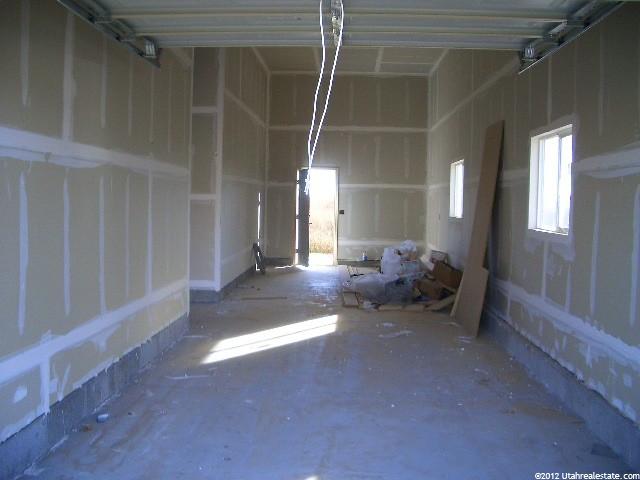 4307 W 25 S, Clearfield, UT 84015 — photo 3