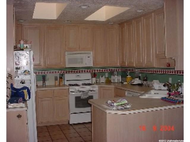 360 Downs Dr, Ogden, UT 84404 — photo 4