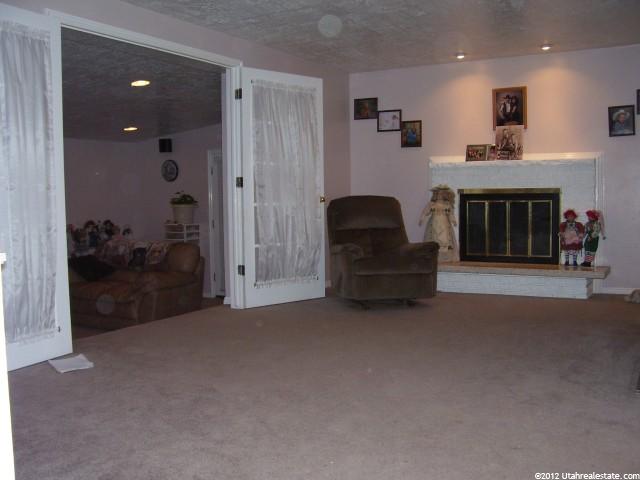 70 N Terrace Dr, Clearfield, UT 84015 — photo 6