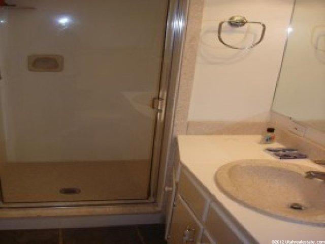 48 W 870 N, Sunset, UT 84015 — photo 7