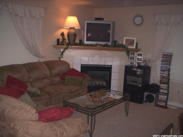 9271 Jefferson Ln, Sandy, UT 84070 — photo 3