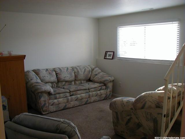 111 E Center St, Clearfield, UT 84015 — photo 2