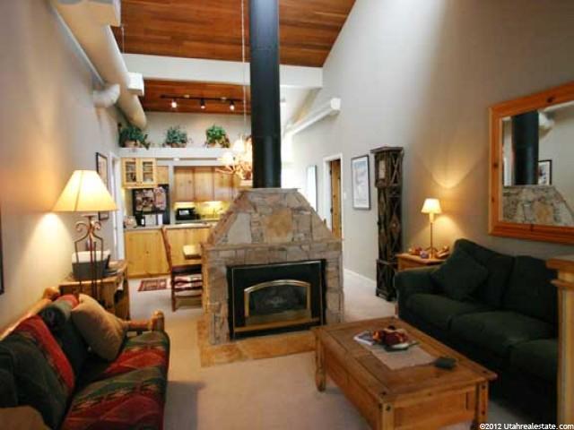 1453 Crescent Rd, Park City, UT 84060 — photo 2