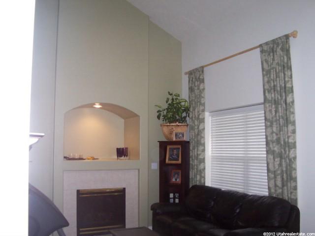 5253 Midland Dr, Roy, UT 84067 — photo 3