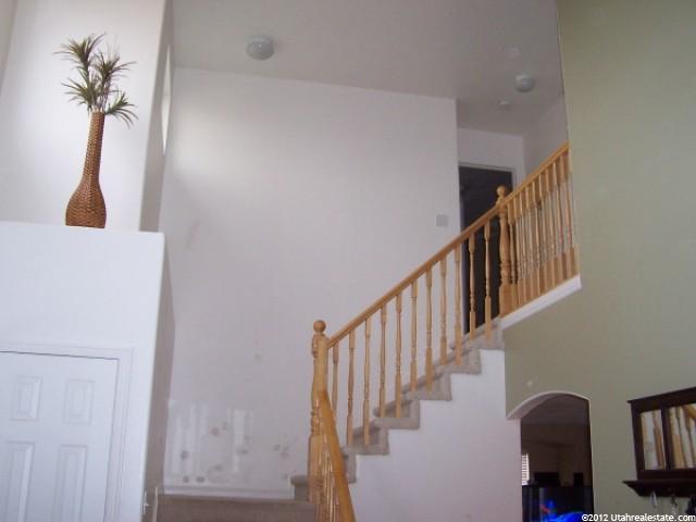 5253 Midland Dr, Roy, UT 84067 — photo 4