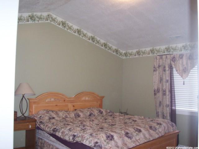 5253 Midland Dr, Roy, UT 84067 — photo 5
