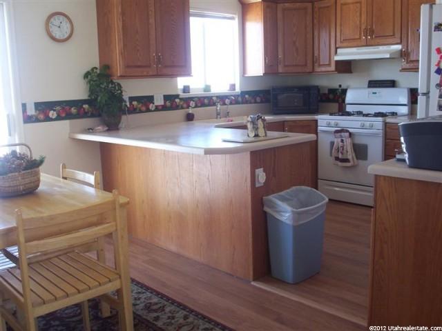 729 S 980 W, Logan, UT 84321 — photo 3