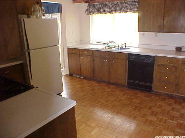 1152 Windy Peak Cir, Sandy, UT 84094 — photo 3