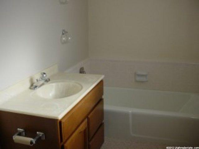 255 Temple Ave #4, Logan, UT 84321 — photo 8