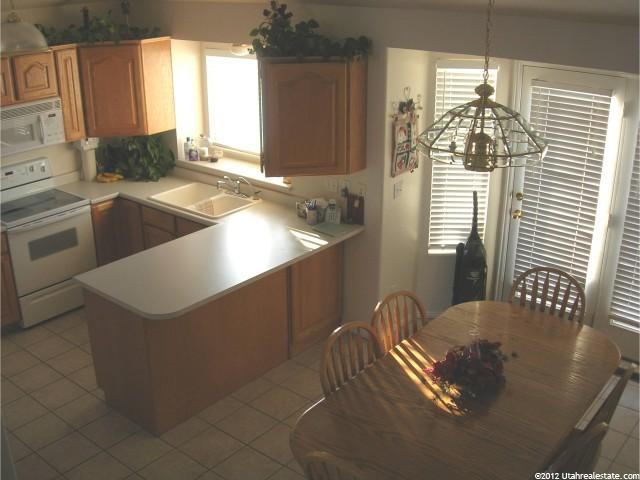 1211 N 550 W, West Bountiful, UT 84087 — photo 6