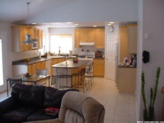 2215 Penman Ln, Bountiful, UT 84010 — photo 8