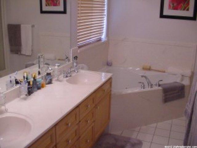 2215 Penman Ln, Bountiful, UT 84010 — photo 7