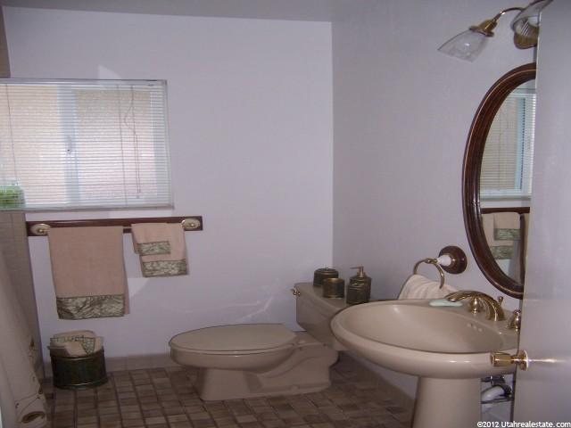 3363 S 200 W, Bountiful, UT 84010 — photo 6