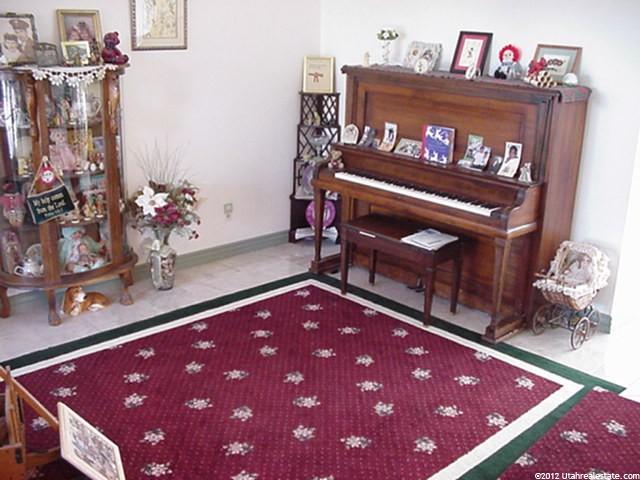 3837 W 5800 S, Roy, UT 84067 — photo 6