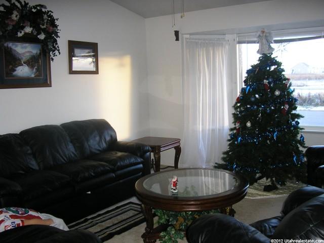 4052 W 6000 S, Roy, UT 84067 — photo 4