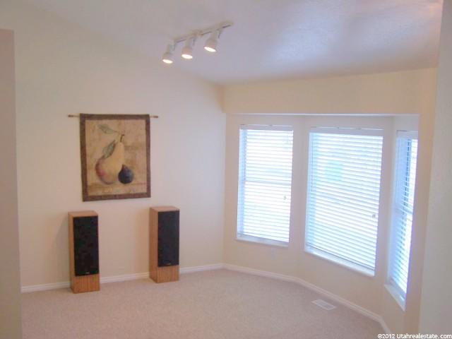 871 Creekside Dr, Layton, UT 84041 — photo 2