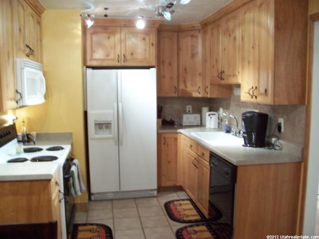 362 W 250 N, Bountiful, UT 84010 — photo 3