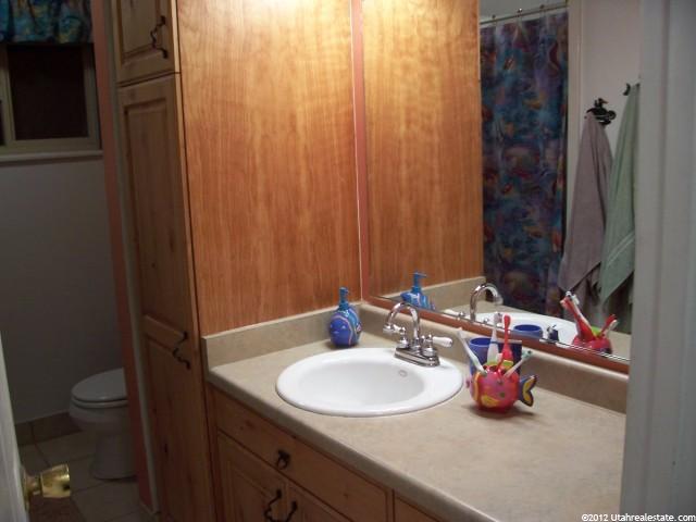 362 W 250 N, Bountiful, UT 84010 — photo 7