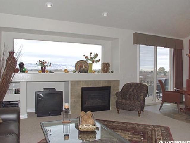 9754 S Bluffside Dr, Sandy, UT 84092 — photo 3