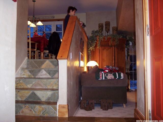 1075 E Bedford St, Kaysville, UT 84037 — photo 5
