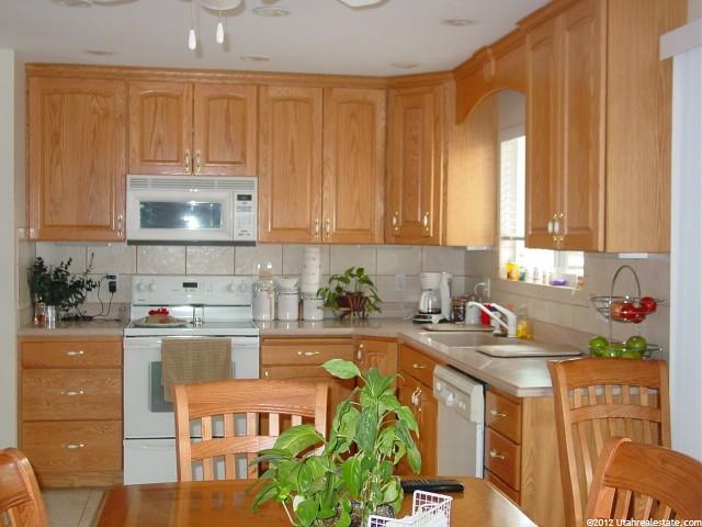 1251 E 8320 S, Sandy, UT 84094 — photo 2