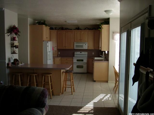 6707 S 1590 E, Uintah, UT 84405 — photo 2