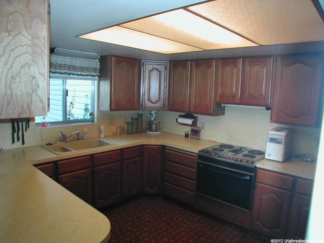855 Canyon Rd, Ogden, UT 84404 — photo 4
