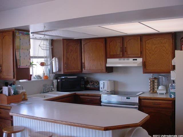 1030 S 1150 W, Clearfield, UT 84015 — photo 3