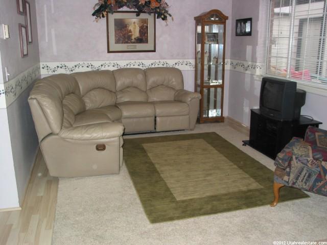159 W 1190 N, Logan, UT 84321 — photo 2