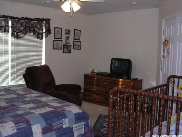 246 N 400 E, Fairview, UT 84629 — photo 3