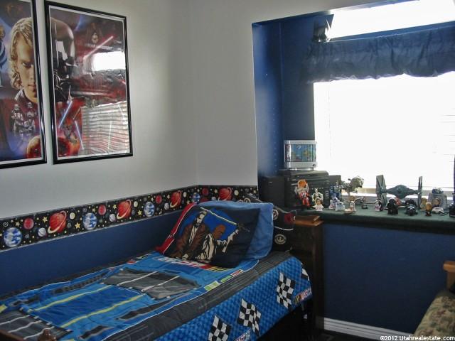 5021 Vista Dr, Roy, UT 84067 — photo 3
