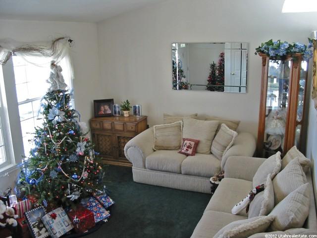 5021 Vista Dr, Roy, UT 84067 — photo 7